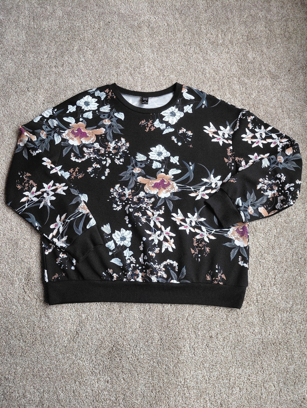 Shein Floral Crewneck Top
